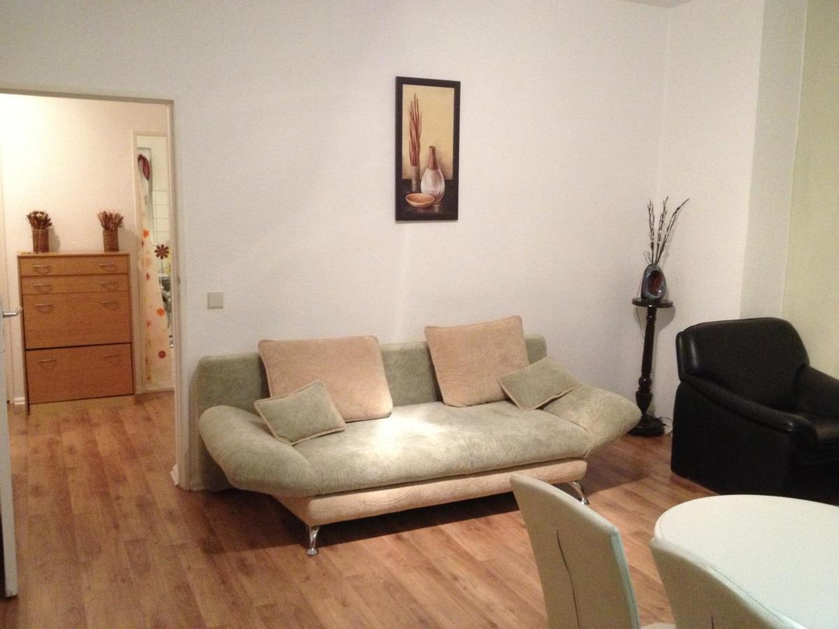 Central Apartments Berlin Room photo